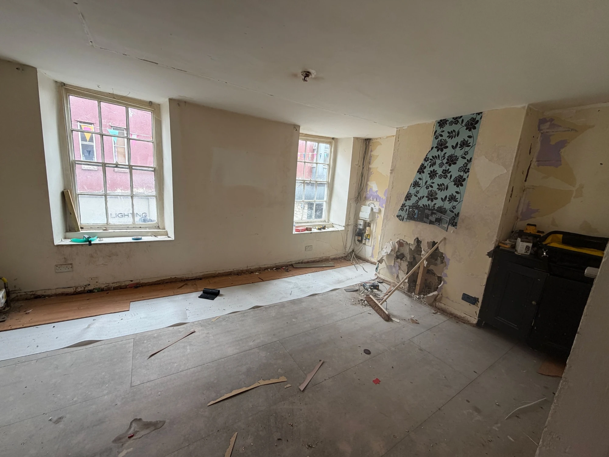 The living room before refurbishment